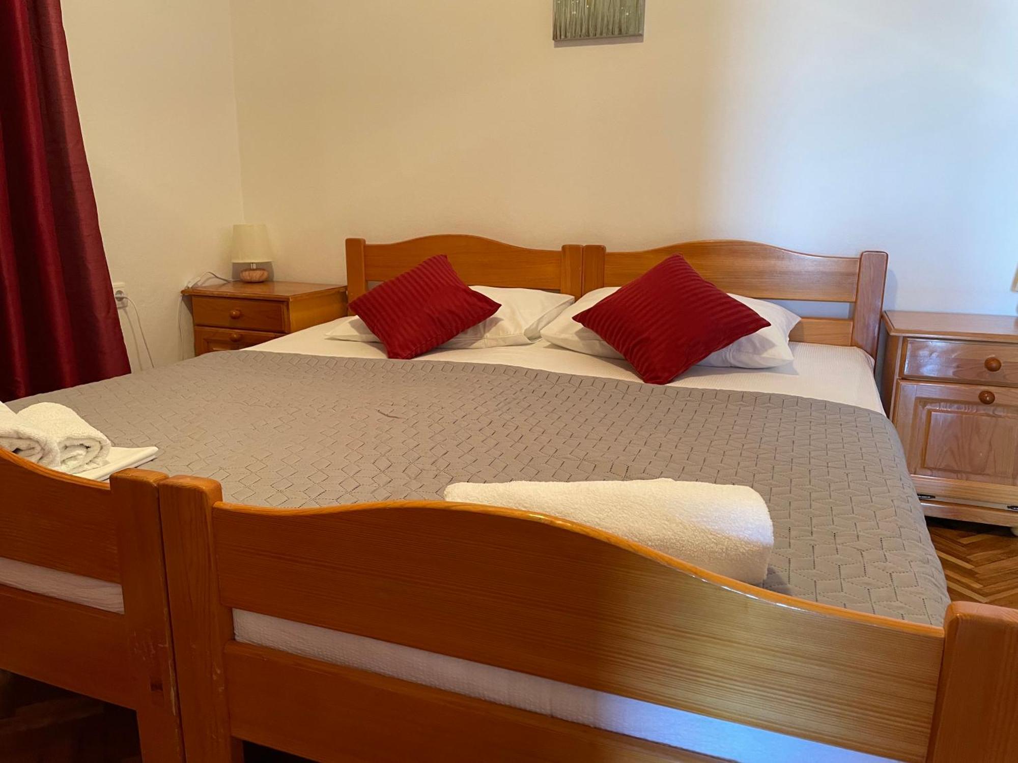 Apartments Ljiljana Klek Eksteriør bilde